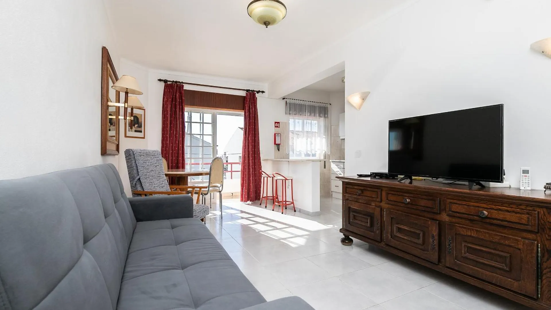 1 Bedroom Apartment By Algarvemanta Manta Rota 0*,  Portugal